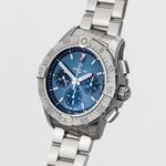 Breitling Avenger AB0147101C1A1 (2024) - Blauw wijzerplaat 44mm Staal (3/8)