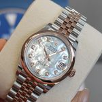 Rolex Datejust 278241 (2025) - 31mm Goud/Staal (4/10)