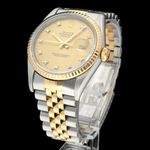 Rolex Datejust 36 16233G (1993) - Champagne dial 36 mm Gold/Steel case (2/7)