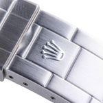 Rolex Submariner Date 16610 (1995) - Black dial 40 mm Steel case (7/8)