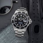 Rolex Submariner Date 16610 (Unknown (random serial)) - Black dial 40 mm Steel case (3/8)