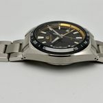 Grand Seiko Sport Collection SBGN023 (2022) - Black dial 40 mm Steel case (4/10)
