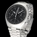 Omega Speedmaster Mark II 327.10.43.50.01.001 (2025) - Black dial 42 mm Steel case (7/8)