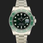Rolex Submariner Date 116610LV (2016) - Green dial 40 mm Steel case (2/8)