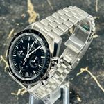 Omega Speedmaster Professional Moonwatch 310.30.42.50.01.002 (2026) - Black dial 42 mm Steel case (3/8)
