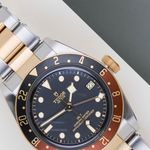 Tudor Black Bay GMT 79833MN (2022) - Black dial 41 mm Steel case (3/8)