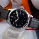 IWC Pilot Mark IW325311 (2006) - Zwart wijzerplaat 38mm Staal (2/8)