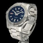 Breitling Avenger A17318 (2021) - 43 mm Steel case (2/8)