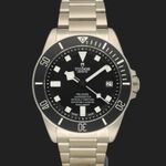 Tudor Pelagos 25600TB (2026) - 42mm Titanium (2/7)