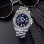 Breitling Avenger II GMT A3239011/BC34 (Unknown (random serial)) - Black dial 43 mm Steel case (1/8)