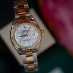 Rolex Lady-Datejust 279163 (2018) - Parelmoer wijzerplaat 28mm Goud/Staal (6/6)