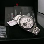 Tudor Black Bay Chrono 79360N (2022) - Silver dial 41 mm Steel case (4/4)