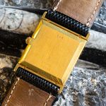 Corum Vintage 57342 (1970) - Black dial 24 mm Yellow Gold case (3/5)