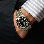 Rolex Submariner No Date 114060 (2013) - Black dial 40 mm Steel case (1/8)