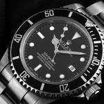 Rolex Sea-Dweller 4000 16600 (2002) - Black dial 40 mm Steel case (3/8)
