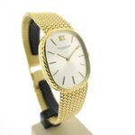 IWC Vintage Unknown (Unknown (random serial)) - White dial 28 mm Yellow Gold case (3/8)