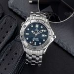 Omega Seamaster Diver 300 M 2542.80.00 (1998) - Blue dial 39 mm Steel case (1/8)