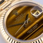 Rolex Lady-Datejust 6917 (1983) - Brown dial 26 mm Yellow Gold case (2/8)