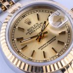 Rolex Lady-Datejust 69173 (1988) - Champagne wijzerplaat 26mm Goud/Staal (2/8)