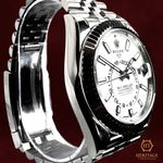 Rolex Sky-Dweller 336934 (2025) - 42 mm Steel case (3/8)