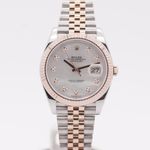 Rolex Datejust 41 126331 (2023) - Parelmoer wijzerplaat 41mm Goud/Staal (3/8)