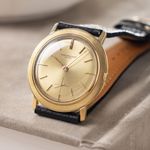 Audemars Piguet Vintage Unknown (Onbekend (willekeurig serienummer)) - Champagne wijzerplaat 33mm Geelgoud (1/8)