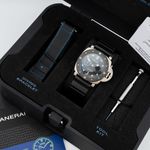 Panerai Luminor Submersible PAM00799 (2020) - Black dial 47 mm Carbon case (5/5)