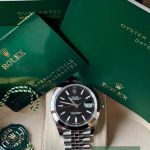 Rolex Datejust 41 126300 (2025) - Zwart wijzerplaat 41mm Staal (7/7)