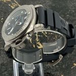 Panerai Submersible PAM01596 (2026) - Black dial 44 mm Steel case (5/8)