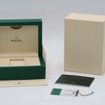 Rolex Sea-Dweller 126600 (Unknown (random serial)) - Black dial 43 mm Steel case (7/8)