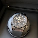 Hublot Classic Fusion Aerofusion 525.CM.0170.RX (2022) - Transparent dial 45 mm Ceramic case (8/8)