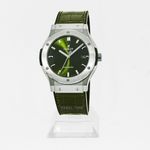 Hublot Classic Fusion Quartz 581.NX.8970.LR (2025) - Green dial 33 mm Titanium case (1/1)