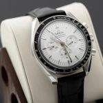 Omega Speedmaster Professional Moonwatch 310.63.42.50.02.001 (2025) - Silver dial 42 mm White Gold case (1/6)