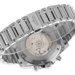 Longines Conquest L3.835.4.52.6 (2025) - Black dial 42 mm Steel case (6/6)