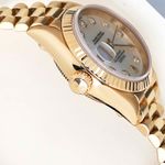 Rolex Lady-Datejust 69178 (1997) - Pearl dial 26 mm Yellow Gold case (8/8)