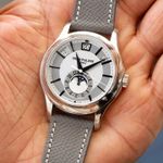 Patek Philippe Annual Calendar 5205G-001 - (1/3)