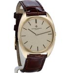 Vacheron Constantin Vintage Unknown (1970) - Champagne dial 33 mm Yellow Gold case (5/8)