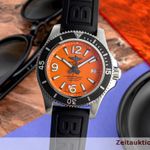 Breitling Superocean 42 A17366D7101A1 (2020) - Oranje wijzerplaat 42mm Staal (3/8)