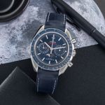 Omega Speedmaster Moonphase 304.33.44.52.03.001 (Onbekend (willekeurig serienummer)) - Blauw wijzerplaat 44mm Staal (1/8)