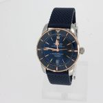 Breitling Superocean Heritage UB2010161C1S1 (2024) - Blauw wijzerplaat 42mm Goud/Staal (1/4)