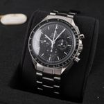 Omega Speedmaster Professional Moonwatch 311.30.42.30.01.005 (2020) - Black dial 42 mm Steel case (2/8)