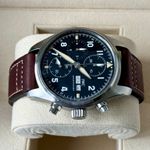 IWC Pilot Spitfire Chronograph IW387903 (2020) - Zwart wijzerplaat 41mm Staal (4/7)