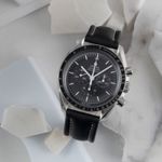 Omega Speedmaster Professional Moonwatch 311.33.42.30.01.002 (2000) - Zwart wijzerplaat 42mm Staal (1/8)