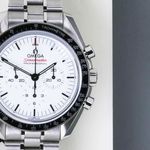 Omega Speedmaster Professional Moonwatch 310.30.42.50.04.001 (2024) - White dial 42 mm Steel case (5/8)