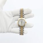 Rolex Datejust 31 68273 (Unknown (random serial)) - Silver dial 31 mm Gold/Steel case (2/7)