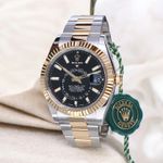 Rolex Sky-Dweller 326933 (2019) - Black dial 42 mm Steel case (1/8)