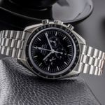 Omega Speedmaster Professional Moonwatch 310.30.42.50.01.002 - (2/8)