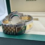 Rolex GMT-Master II 126713GRNR (2026) - 40mm Goud/Staal (8/8)