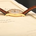 Patek Philippe Calatrava 96 (1945) - 32mm Geelgoud (5/8)