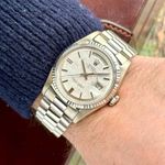 Rolex Day-Date 1803/9 (1971) - Silver dial 36 mm White Gold case (2/8)
